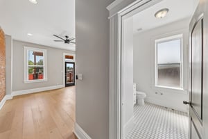 2312 Pestalozzi St-S1706-026.jpg