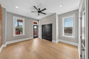 2312 Pestalozzi St-S1706-027.jpg