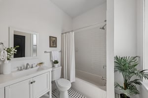 2312 Pestalozzi St-S1706-033.jpg