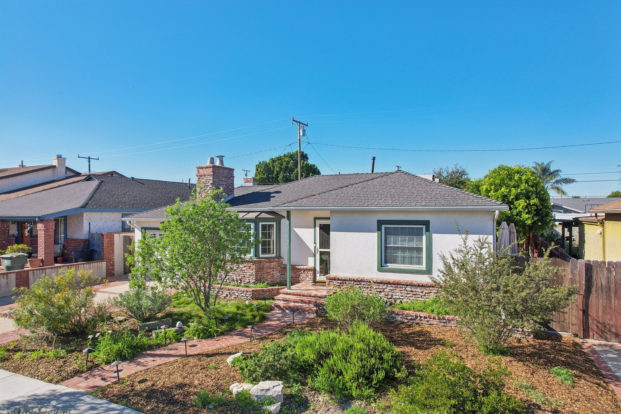 Falena Ave-S1601-011.jpg