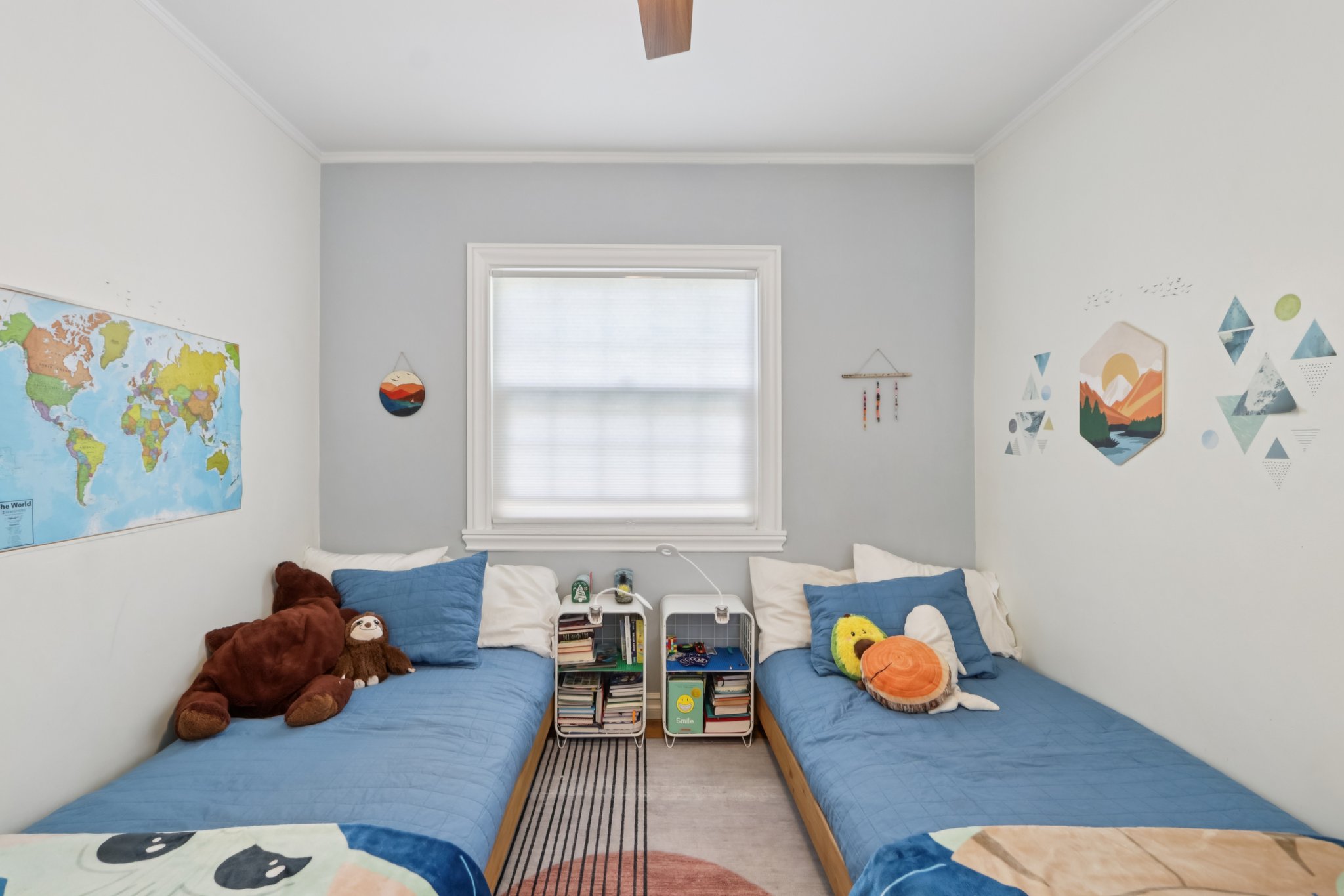 Falena Ave-S1801-015.jpg