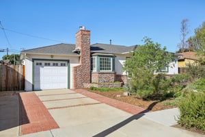 Falena Ave-S1601-002.jpg