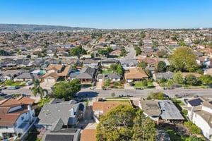 Falena Ave-S1601-018.jpg