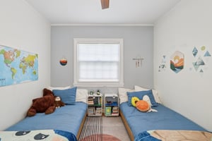 Falena Ave-S1801-015.jpg