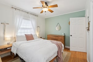 Falena Ave-S1801-021.jpg