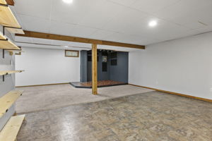  Photo 33