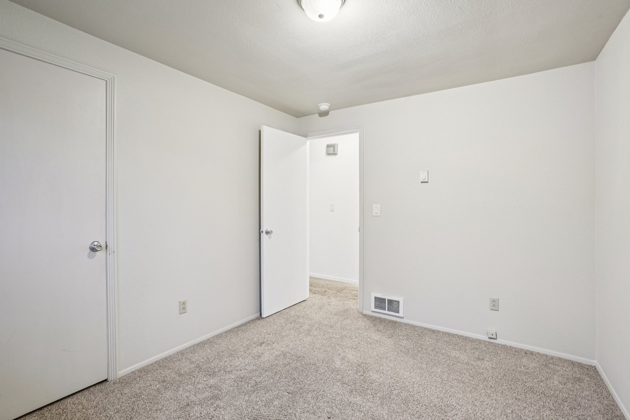 NE 156th Ave-S1012-019.jpg