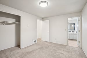 NE 156th Ave-S1012-023.jpg