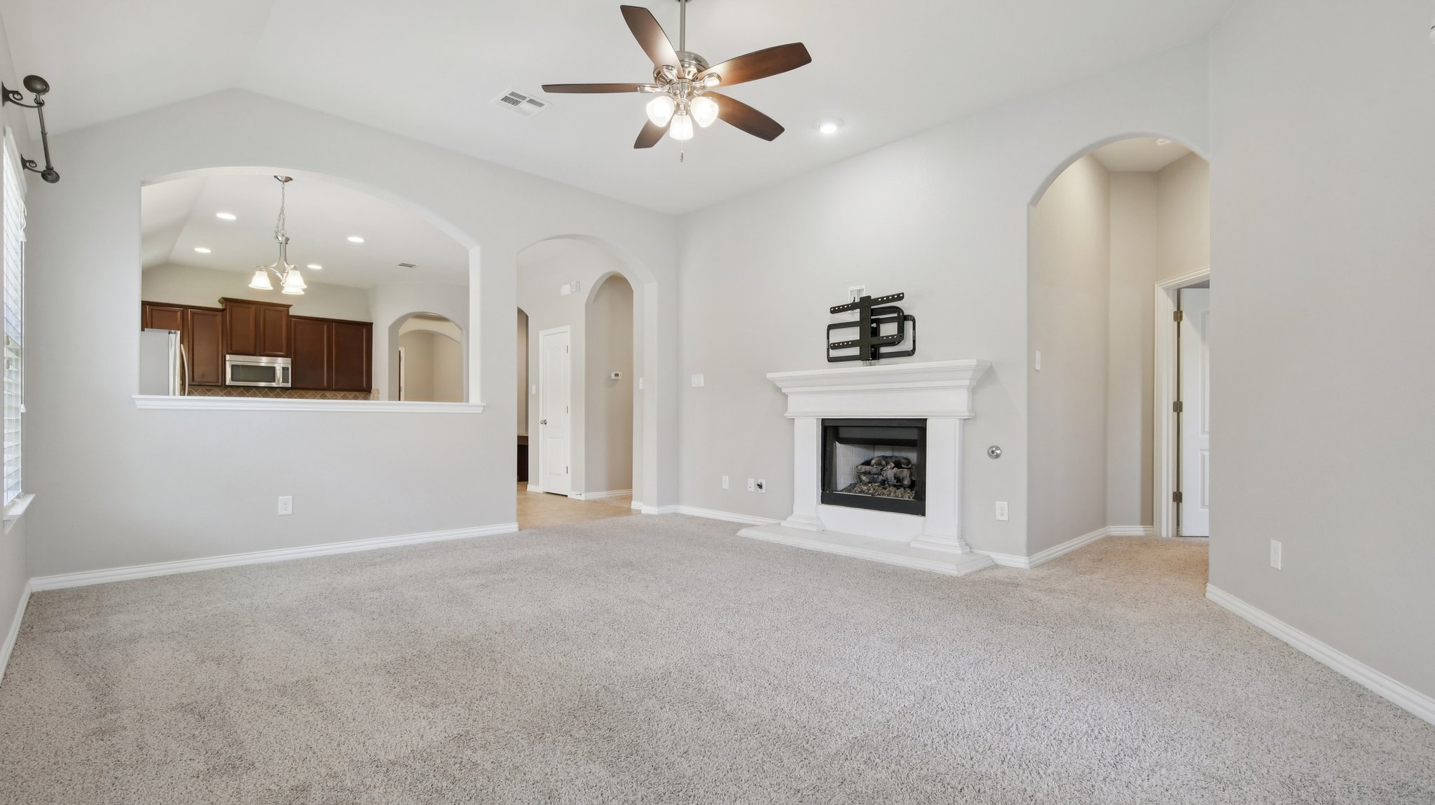 W Wind Vane-L3007-006.jpg