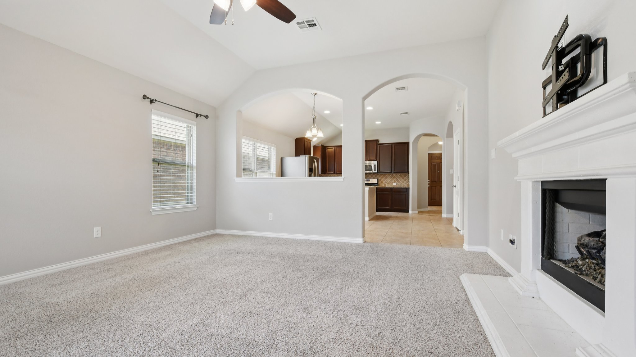 W Wind Vane-L3007-007.jpg