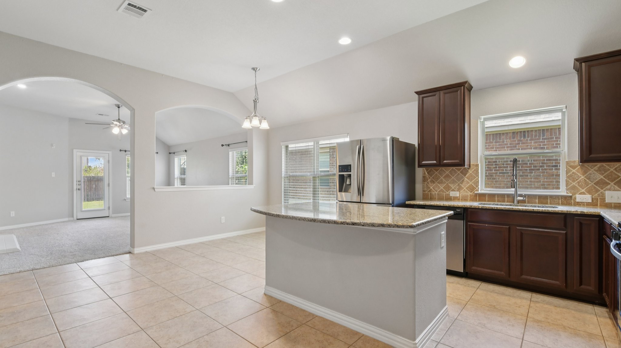 W Wind Vane-L3007-013.jpg