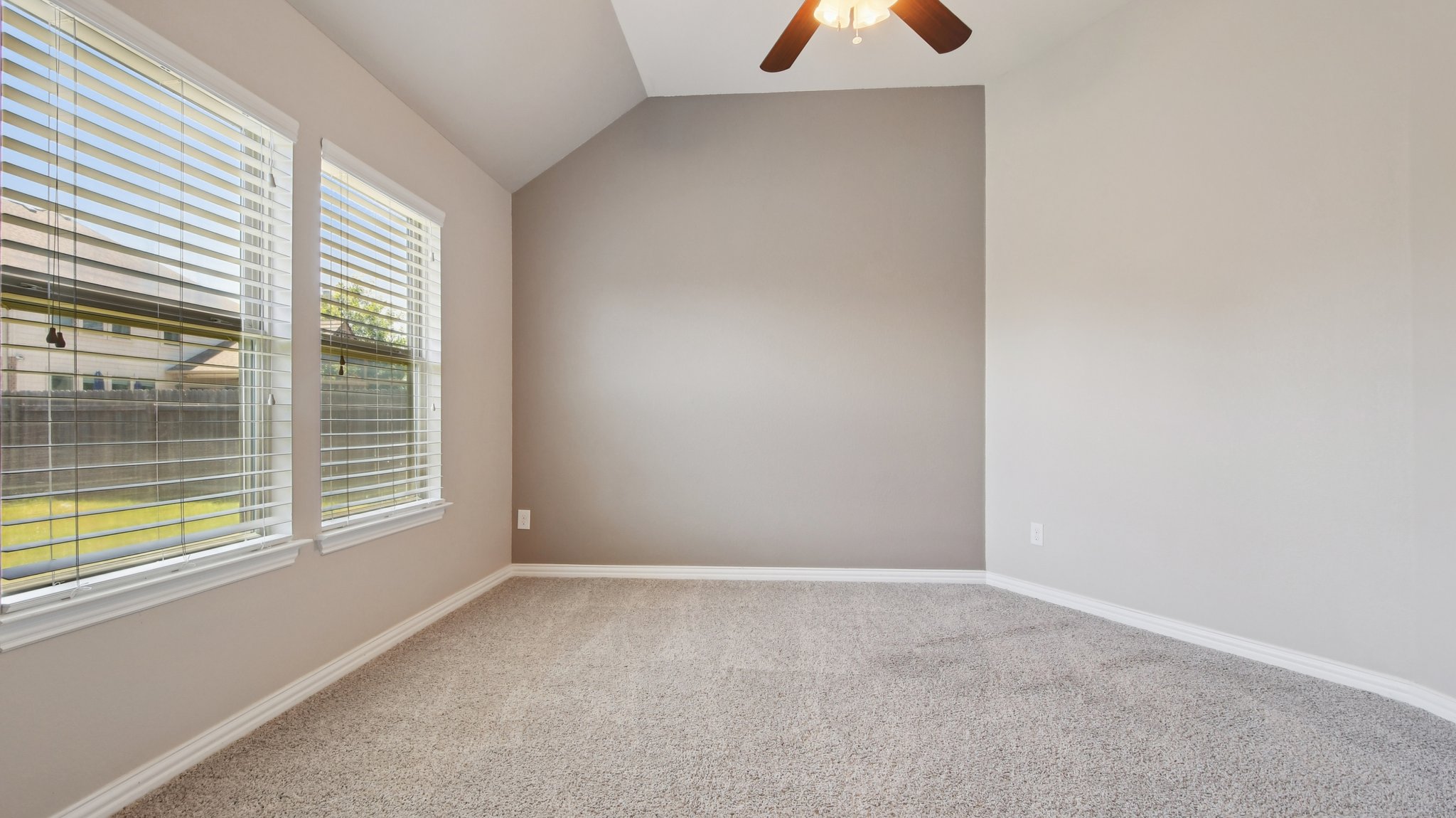 W Wind Vane-L3007-028.jpg