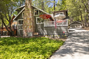  Photo 0
