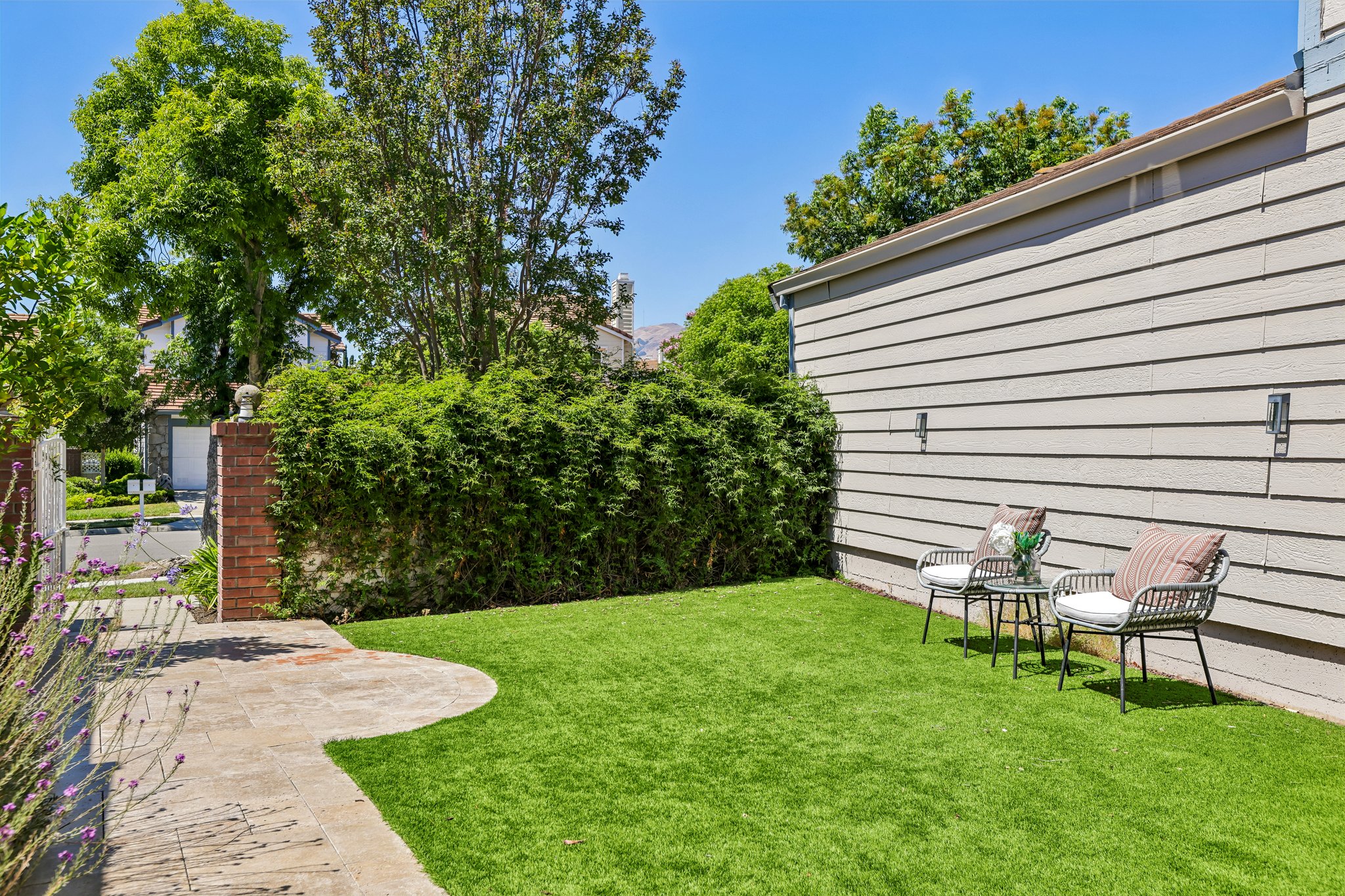 Farmcrest St-S1506-002.jpg