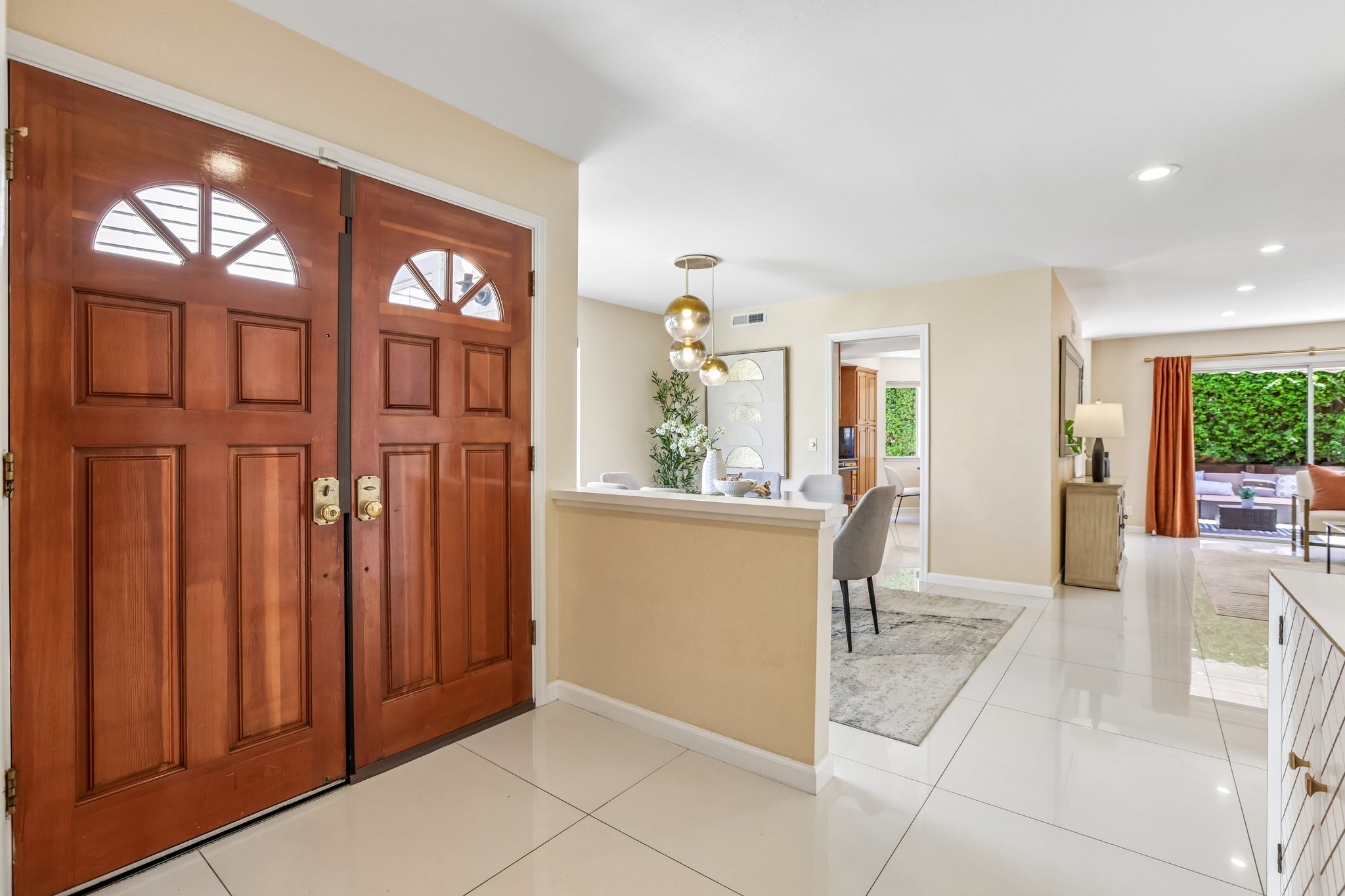 Farmcrest St-S1506-006.jpg