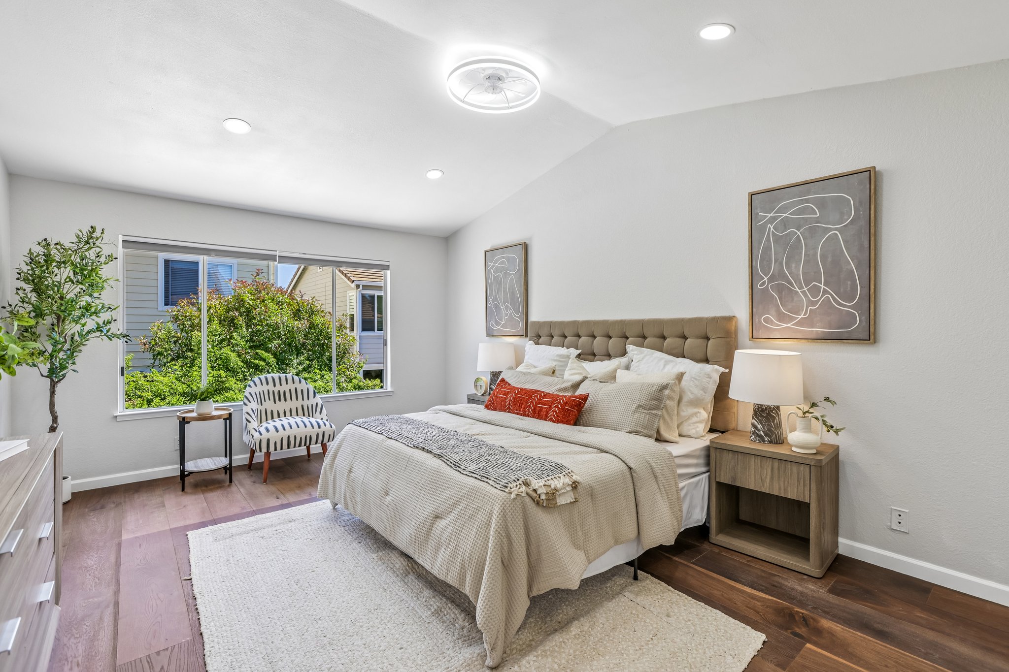 Farmcrest St-S1506-031.jpg