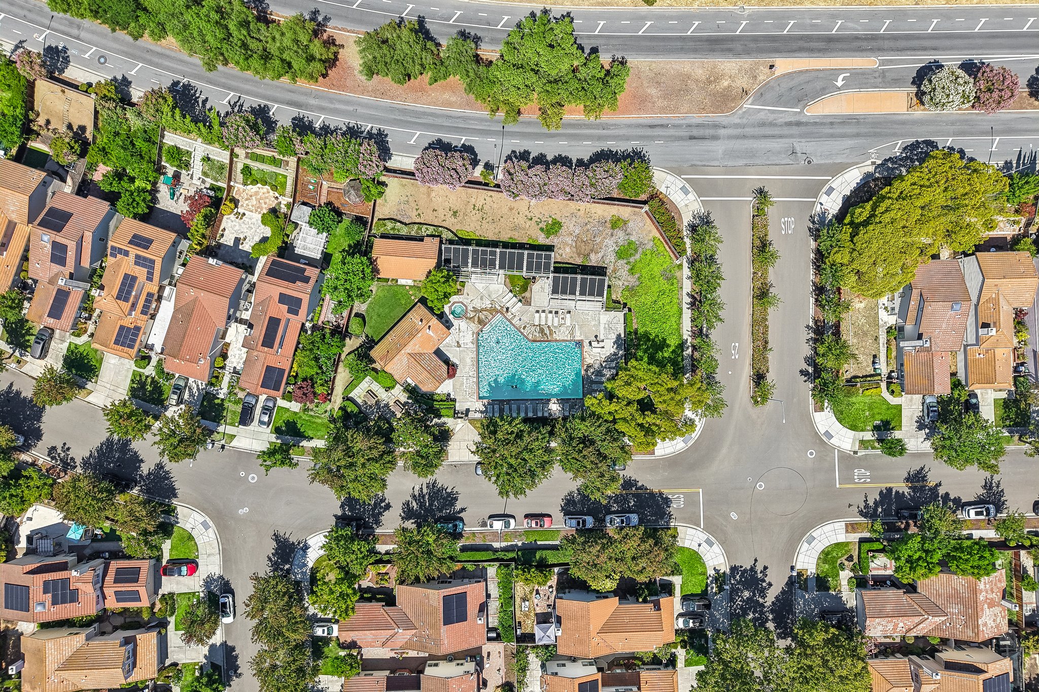 Farmcrest St-2006-916.jpg