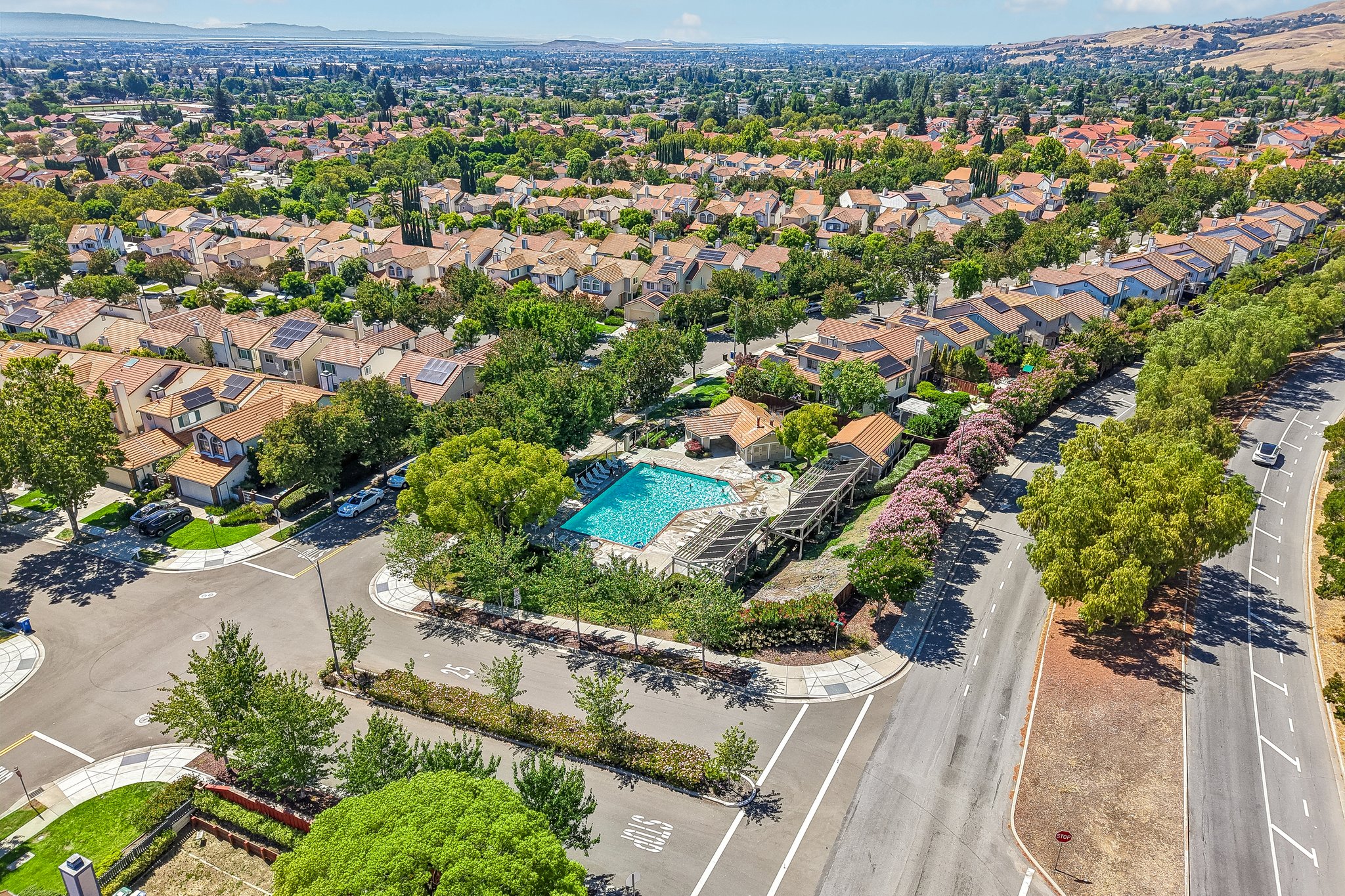 Farmcrest St-2006-917.jpg