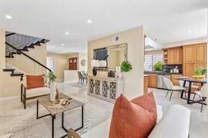Farmcrest St-S1506-009.jpg