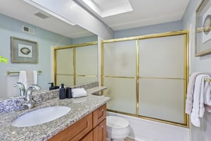 Farmcrest St-S1506-024.jpg