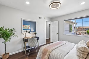 Farmcrest St-S1506-030.jpg