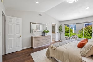 Farmcrest St-S1506-034.jpg