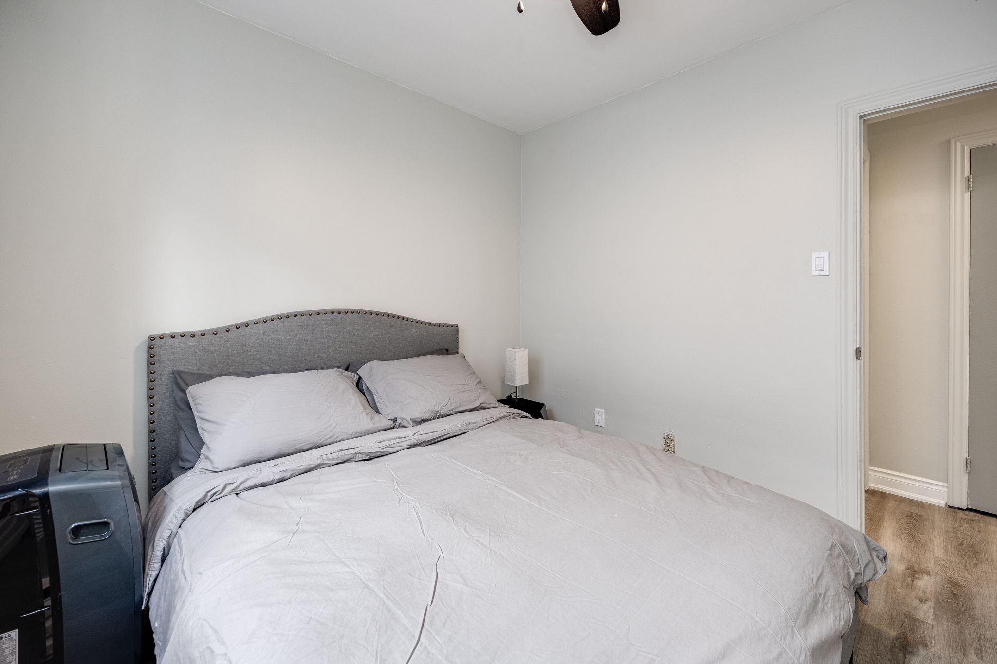 Toronto property showcase — delivered property photograph 10