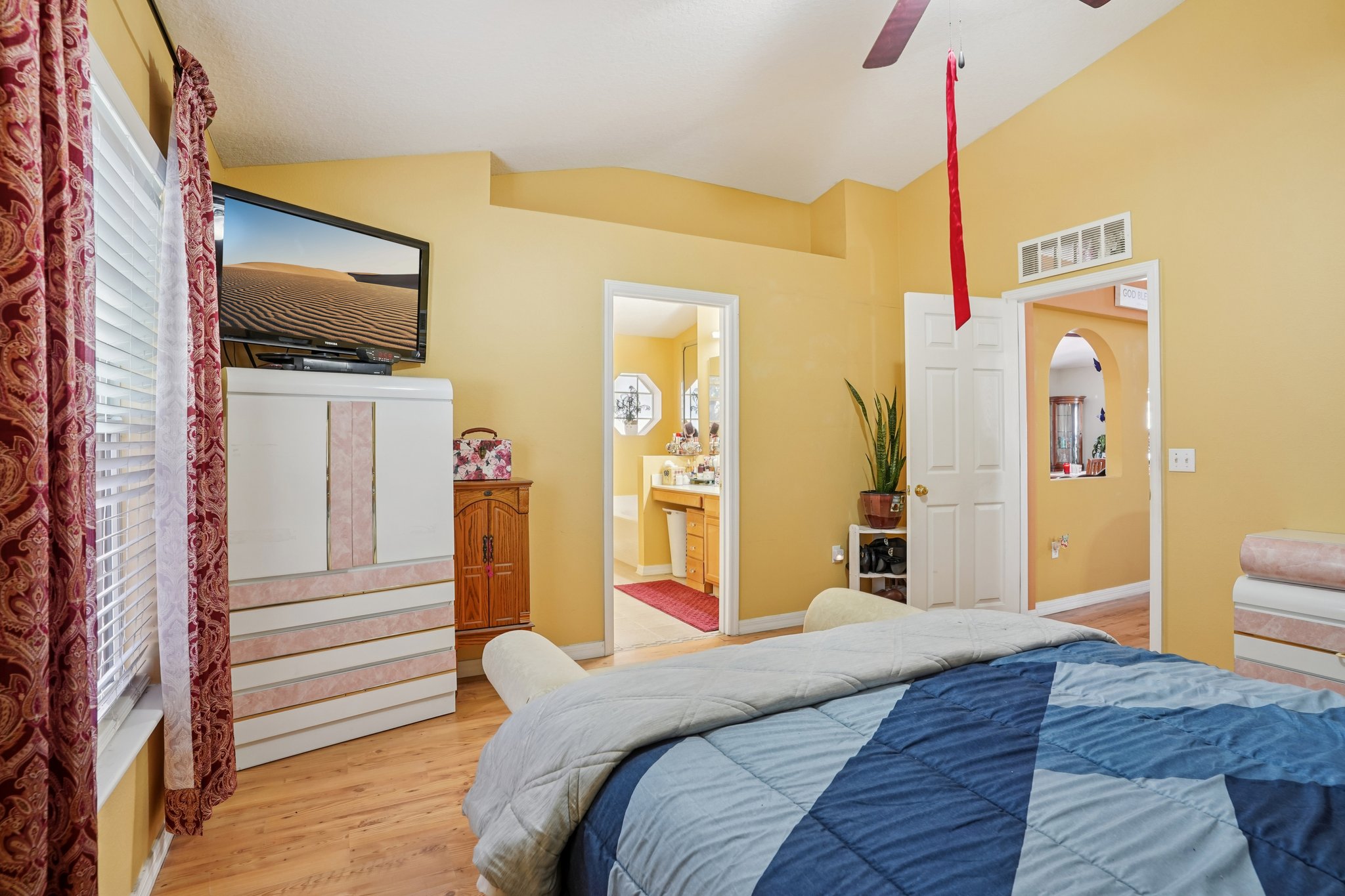 Belfry Way-S0703-033.jpg