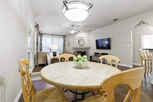  Photo 44