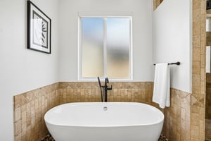 Clark Ln A-S1208-039.jpg