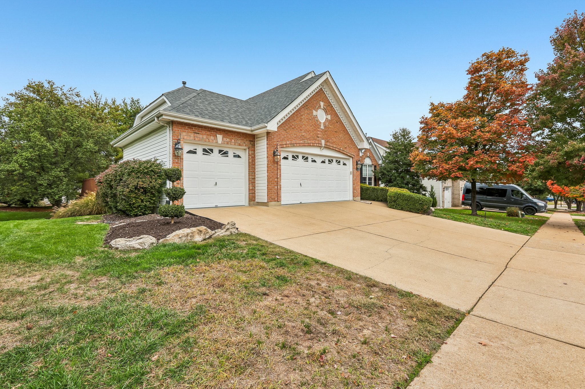Dartmouth Bend Dr-S2810-002.jpg