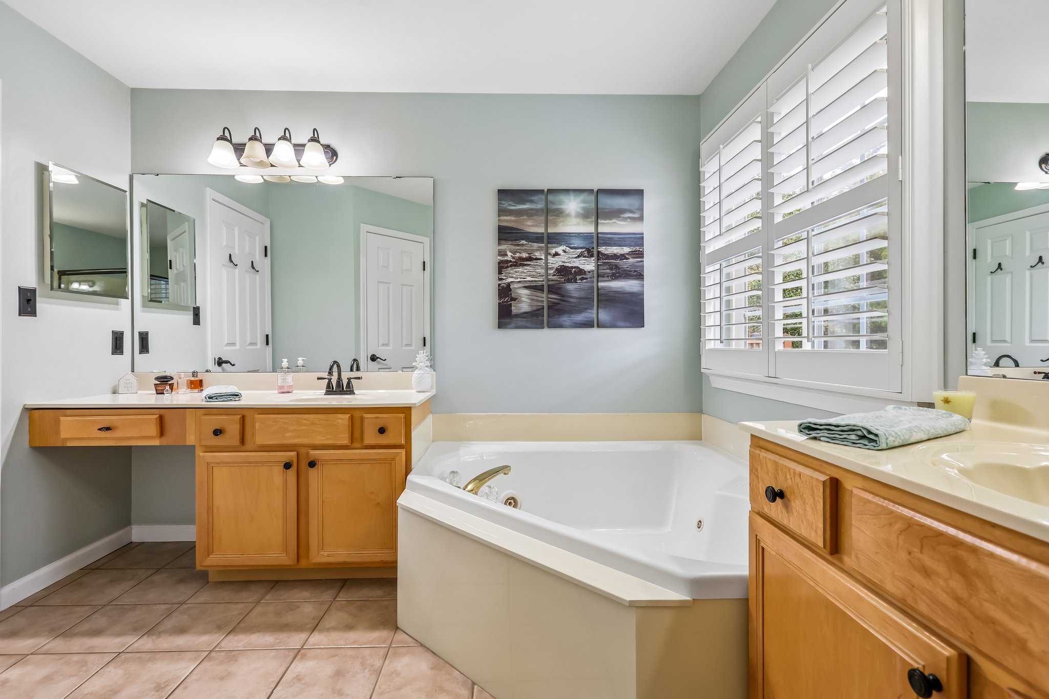 Dartmouth Bend Dr-S2810-028.jpg