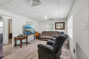 Edgewater Ave-S3006-008.jpg