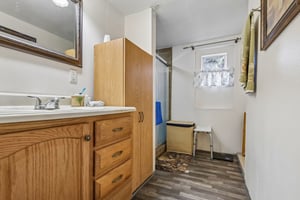 Edgewater Ave-S3006-024.jpg