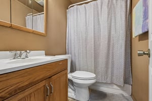 Edgewater Ave-S3006-029.jpg