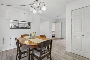 Edgewater Ave-S1009-009.jpg