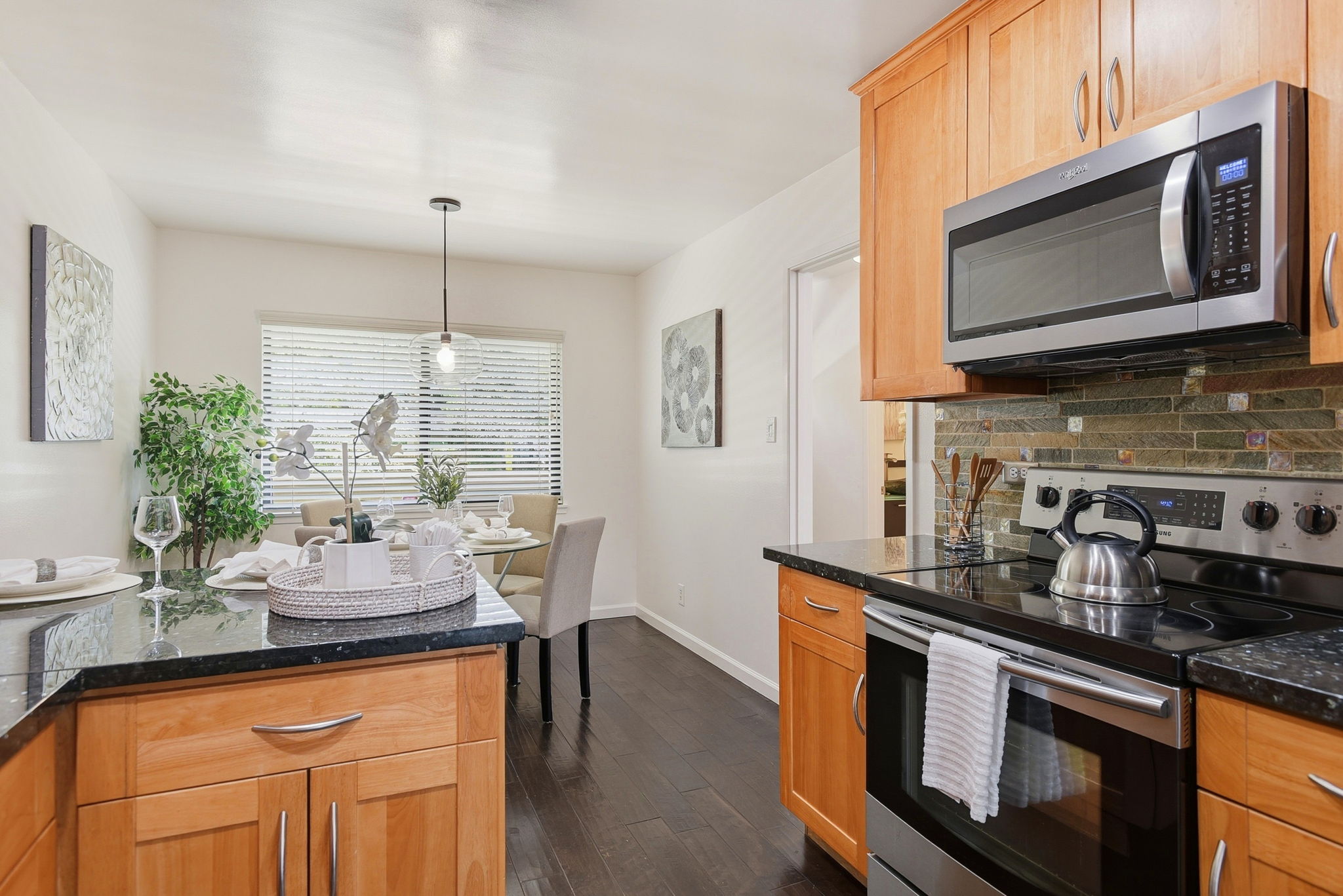 014_F8_2315 Sharon Rd