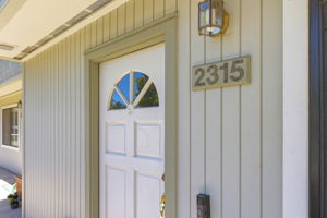 004_F8_2315 Sharon Rd