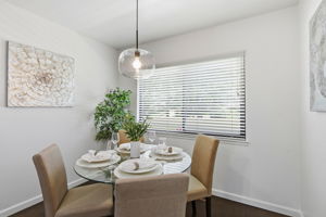 016_F8_2315 Sharon Rd