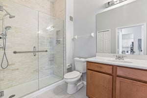 Upper Park Rd 302-S2204-017.jpg