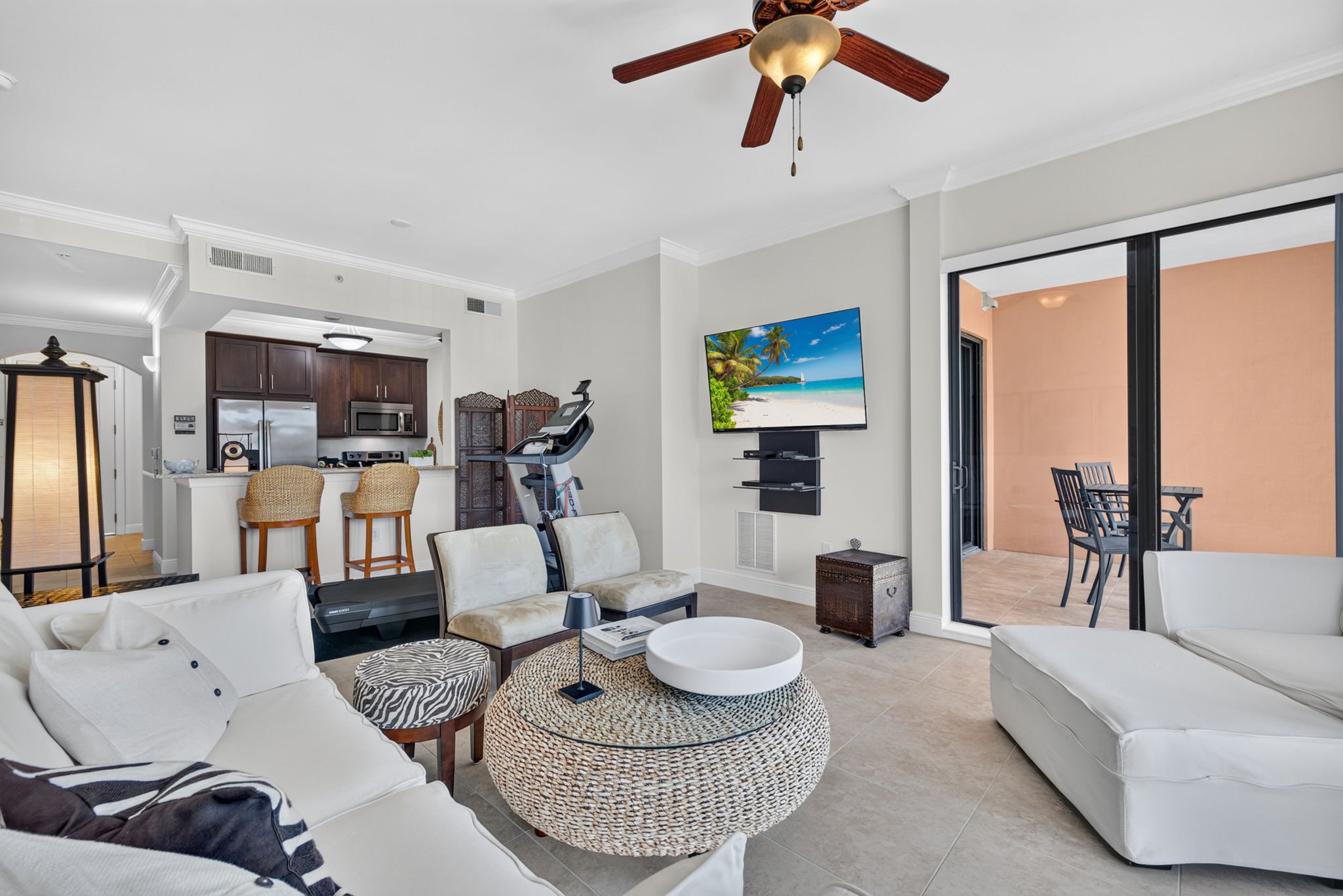 Living Room 4
