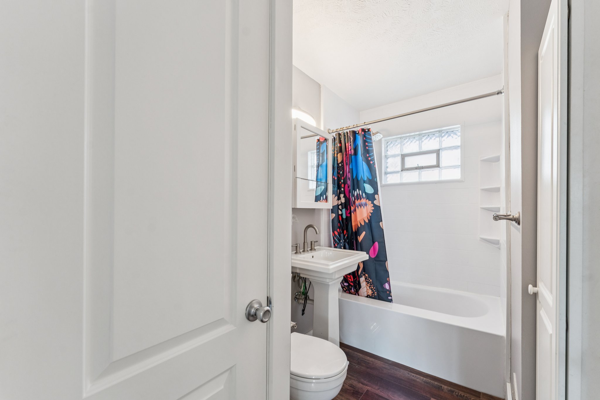 7299 - 2316 N 69th St_017.jpg