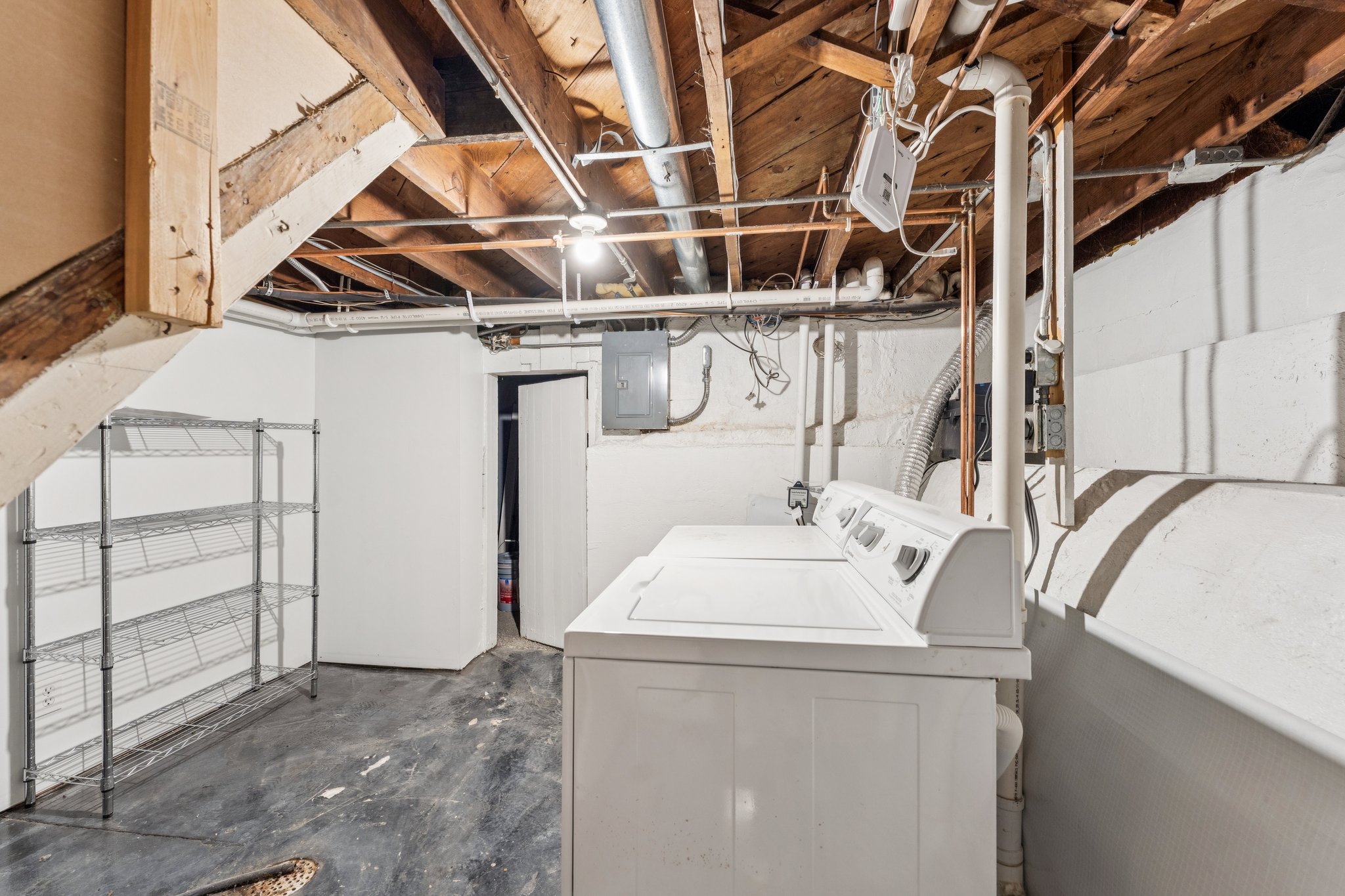 7299 - 2316 N 69th St_020.jpg