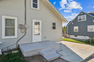 7299 - 2316 N 69th St_024.jpg