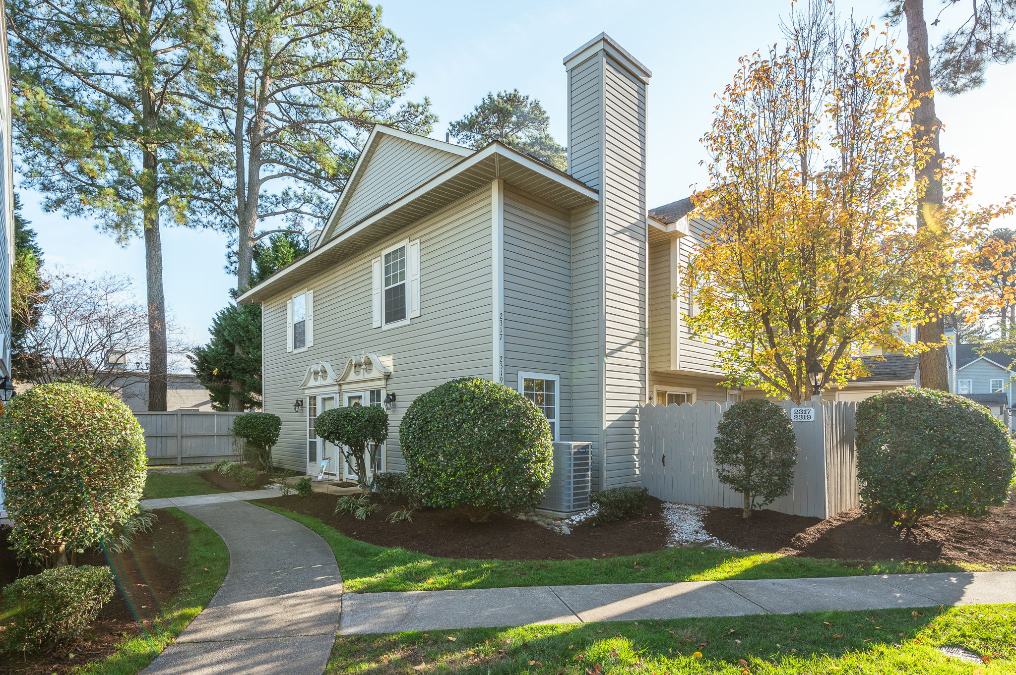 2317 Cretan Ct, Virginia Beach, VA 23454, USA Photo 2