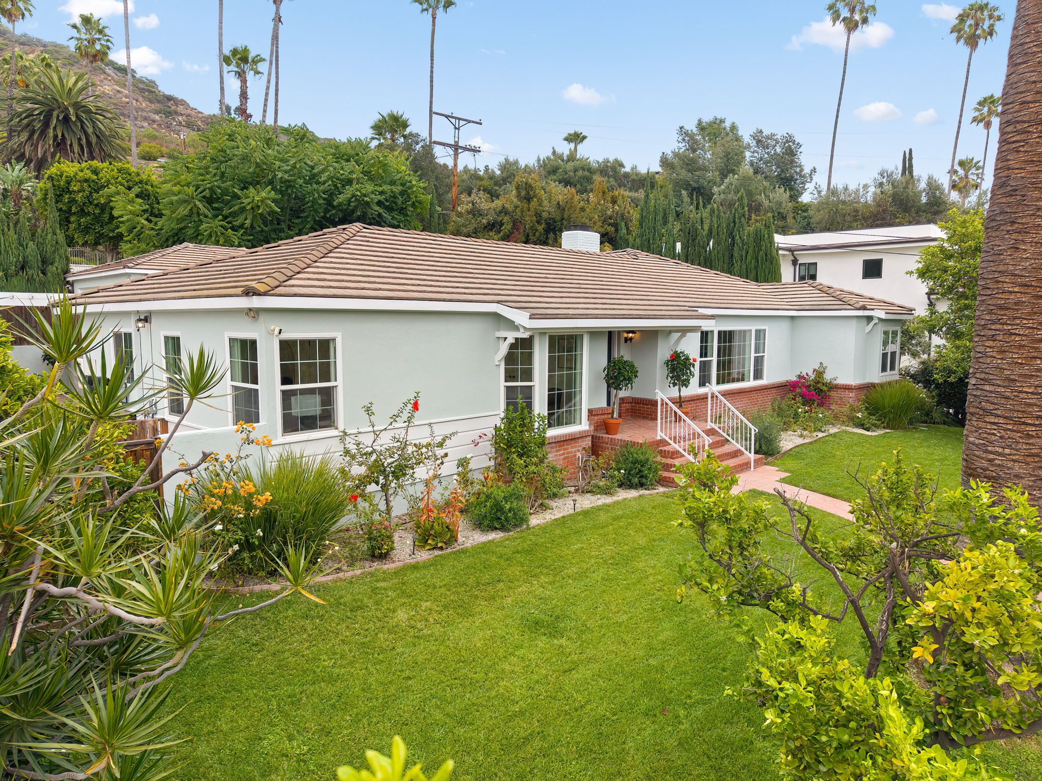 2317 Hill Drive-10