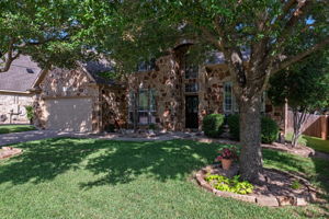  Photo 0