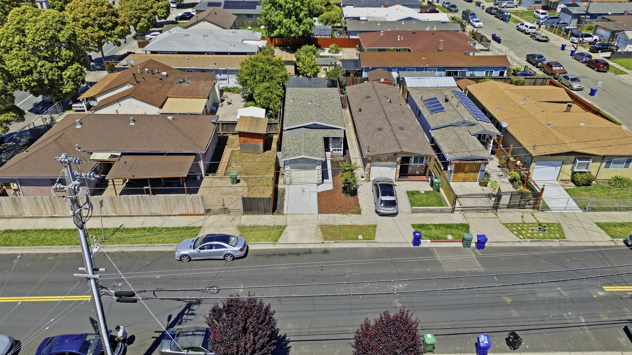 001_F8_AERIAL_2317 Virginia Ave