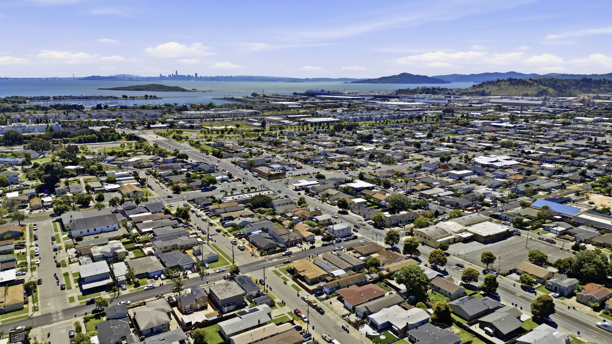 013_F8_AERIAL_2317 Virginia Ave