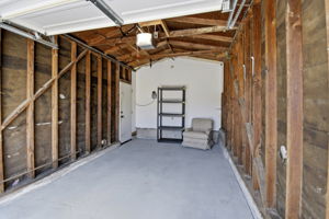 024_F8_2317 Virginia Ave